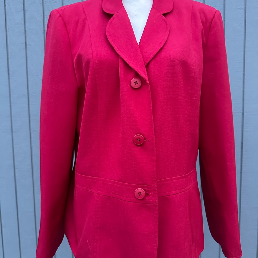 Augusto Collection Fitted Red Jacket - Picture 6 of 13